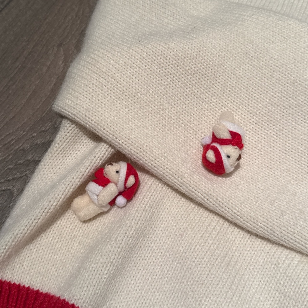 13DE MARZO 🐻 Sweater - Picture 4 of 5